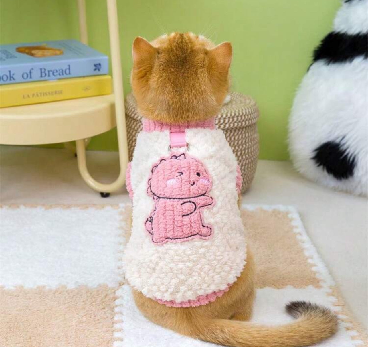 Fluffy Pinky Pet Outfit